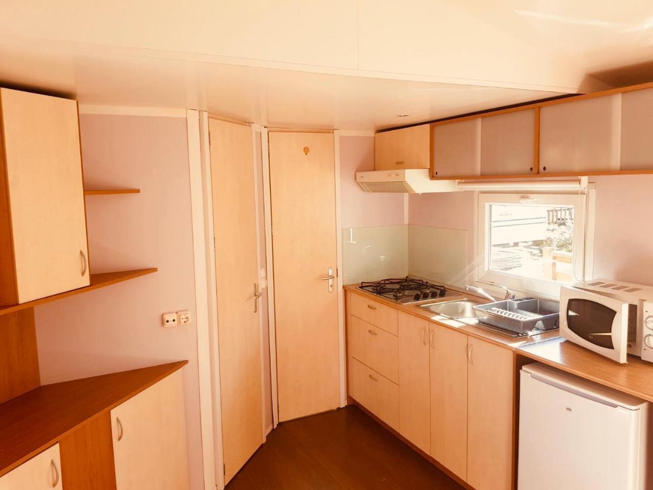 Camping Les Mimosas Hotel Pégomas Buitenkant foto